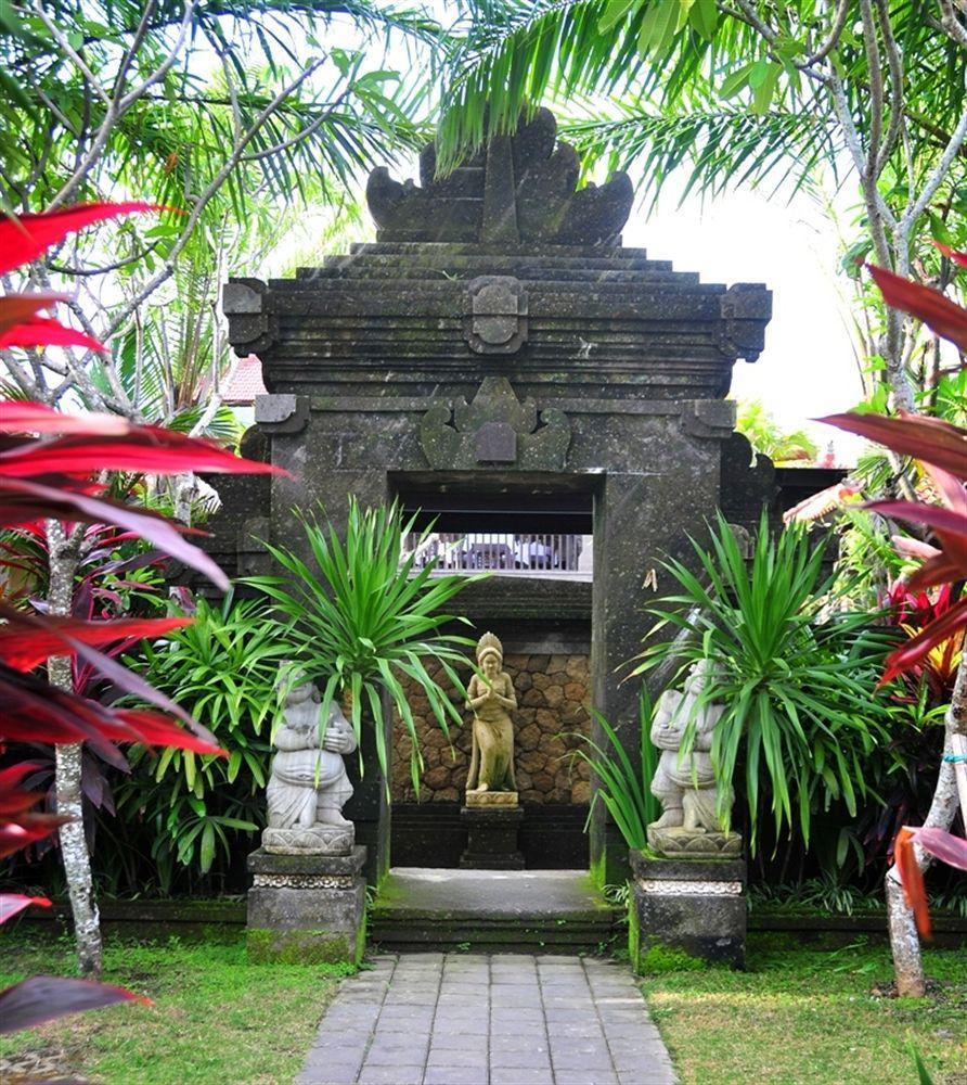 Puri Yuma Hotel Denpasar Exteriér fotografie