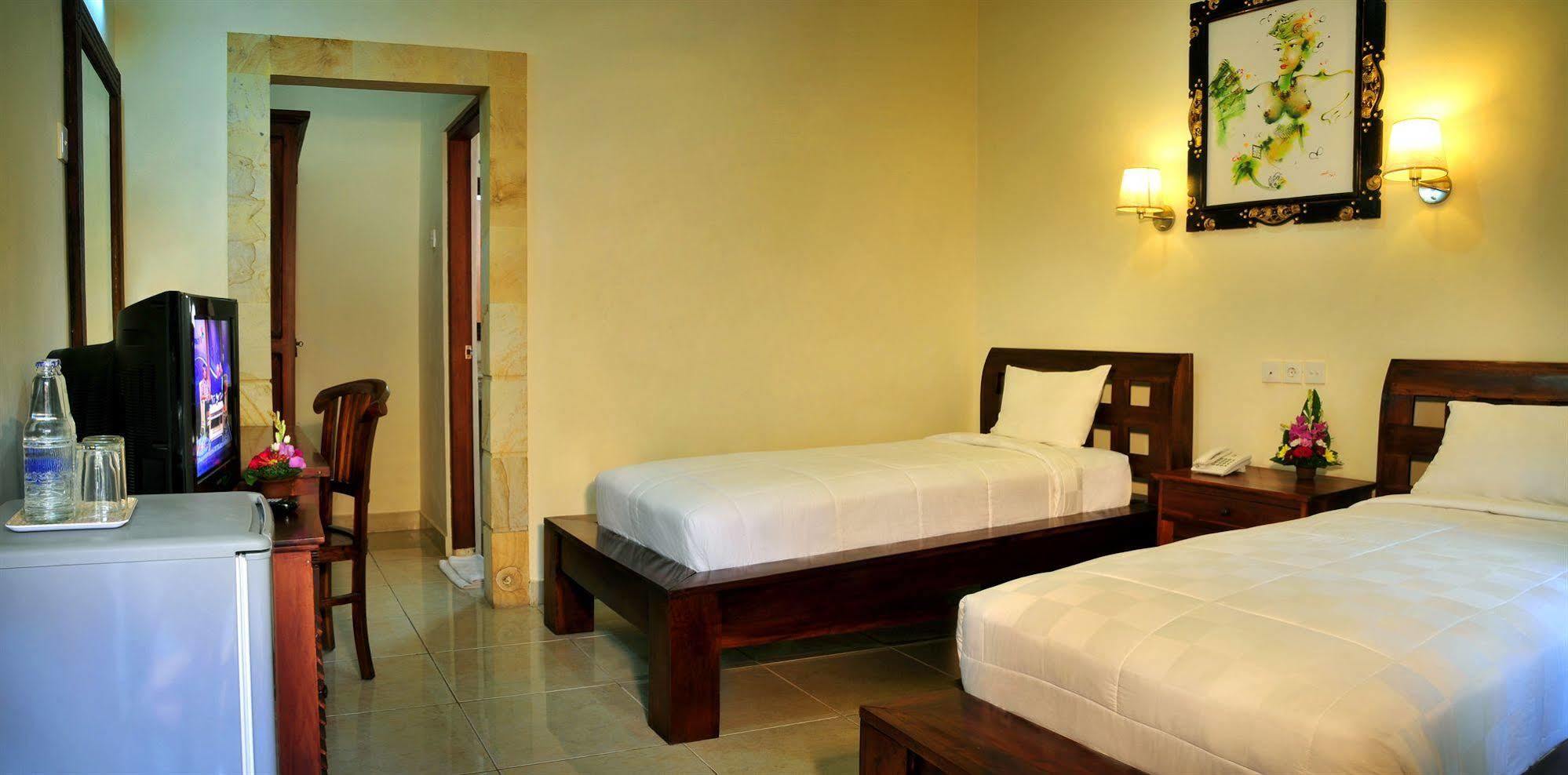 Puri Yuma Hotel Denpasar Exteriér fotografie