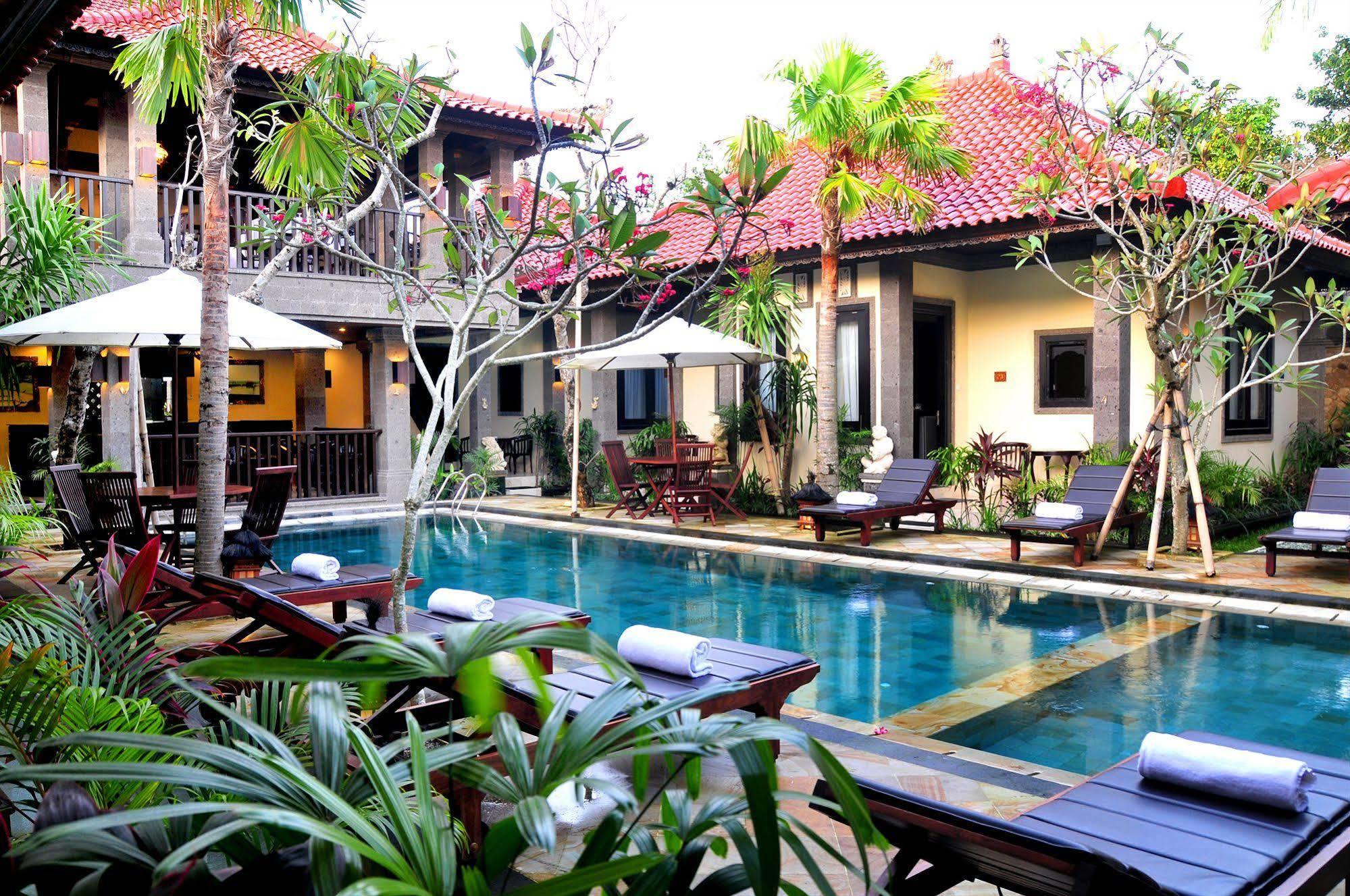 Puri Yuma Hotel Denpasar Exteriér fotografie
